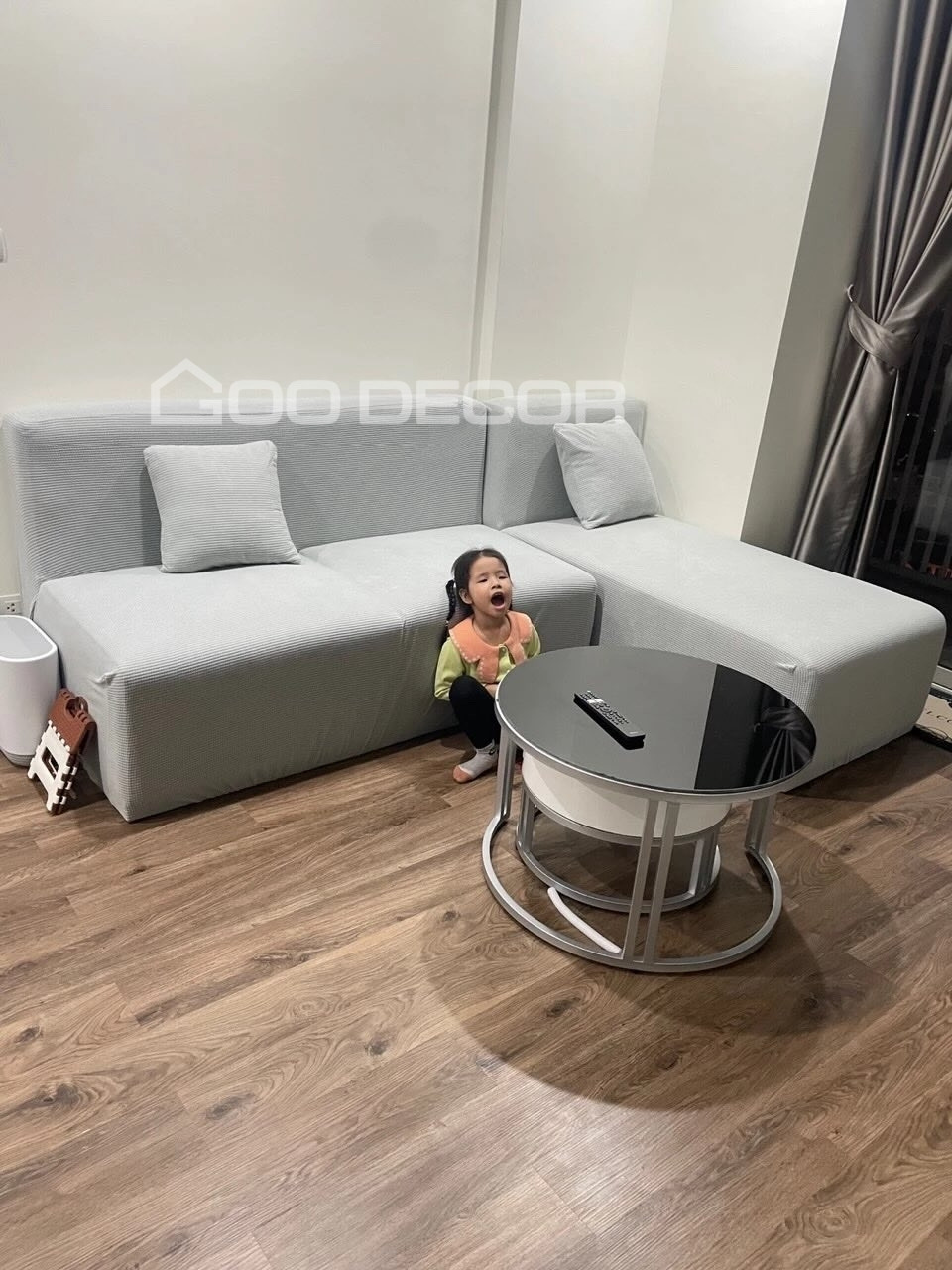 Ghế sofa chữ L sau khi bọc vải nhung gân sáng màu